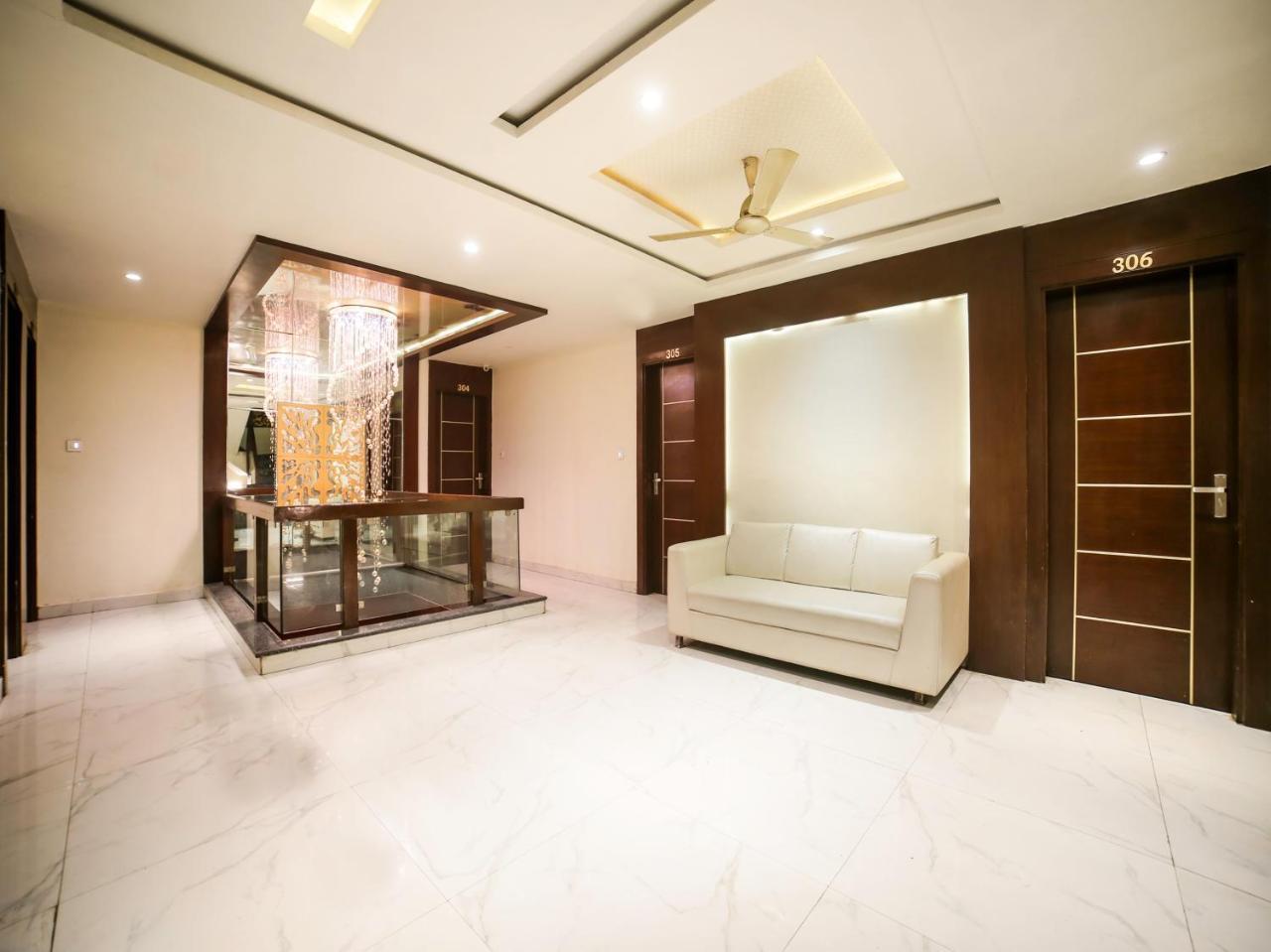Oyo 10277 Hotel Delux Golden Ajmer Bagian luar foto